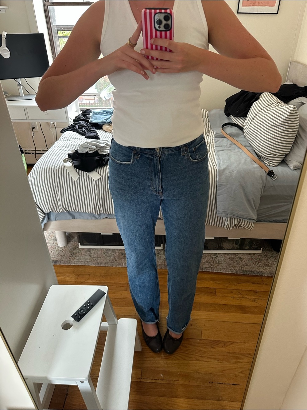 Abercrombie & Fitch Women's High Rise 90s Relaxed Jean